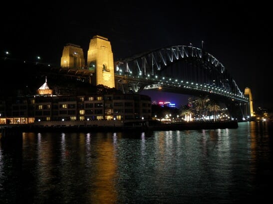 Solo Travel in Sydney sydney harbour bridge